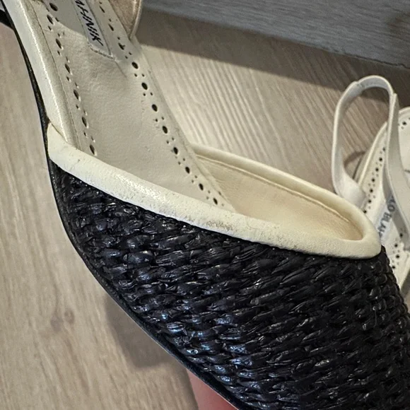 New Manolo Blahnik Raffro Woven Raffia Ballerina Pumps White/Black Size 38.5 - Picture 7 of 10